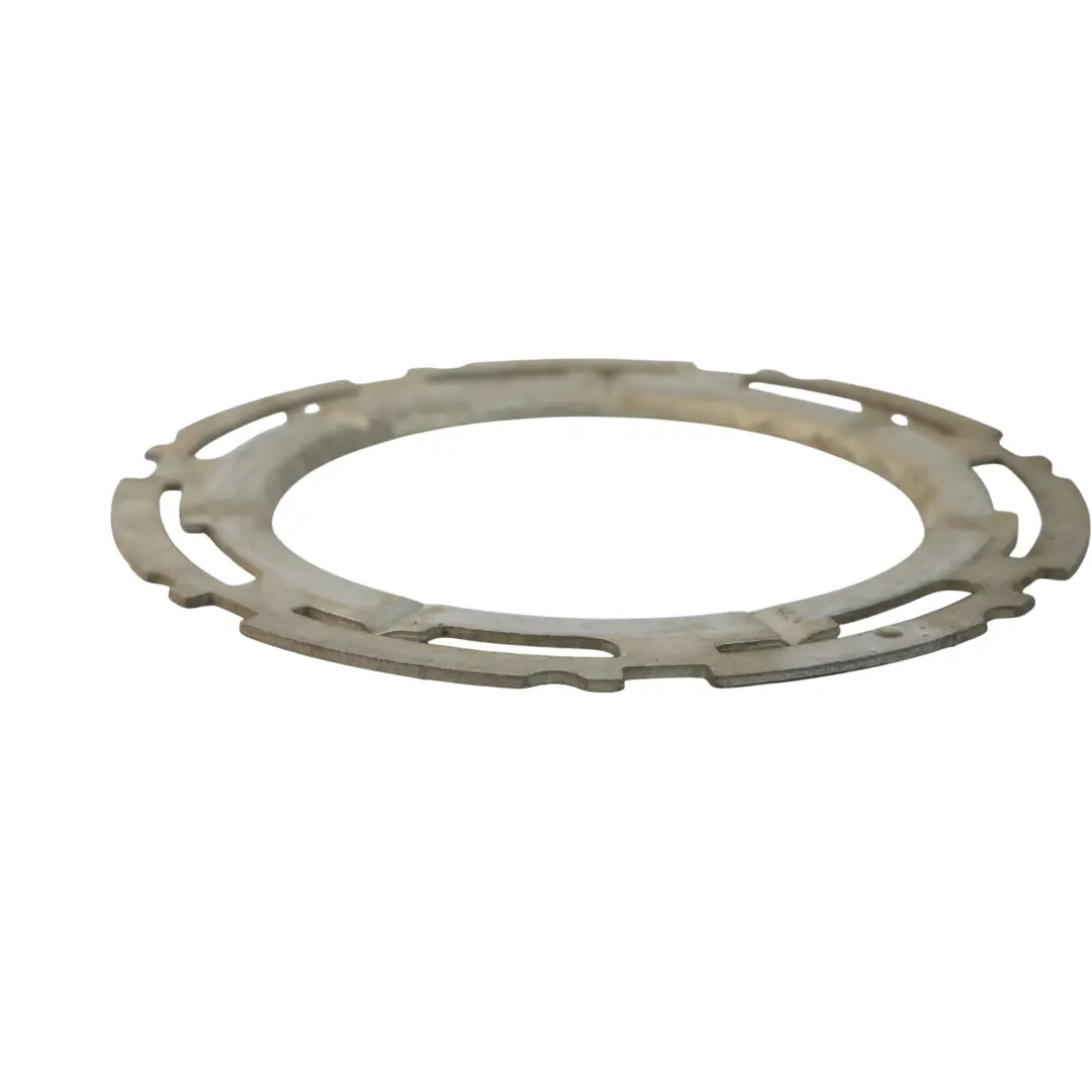 Anello Fissaggio Serbatoio per Mercedes C117 C118 W176 W177 W246 con numero di parte A2464710030 Mercedes C117 C118 W176 W177 W246 Anello Fissaggio Serbatoio - SKU A2464710030 - Numero di parte A2464710030