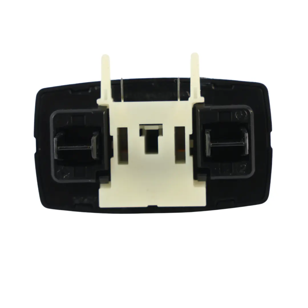 Sonnenblende Clip Halter Links Rechts für Mercedes C117 W176 W246 mit Teilenummer A2468100012 Mercedes C117 W176 W246 Sonnenblende Clip Halter Links Rechts - SKU A2468100012 - Teilenummer A2468100012