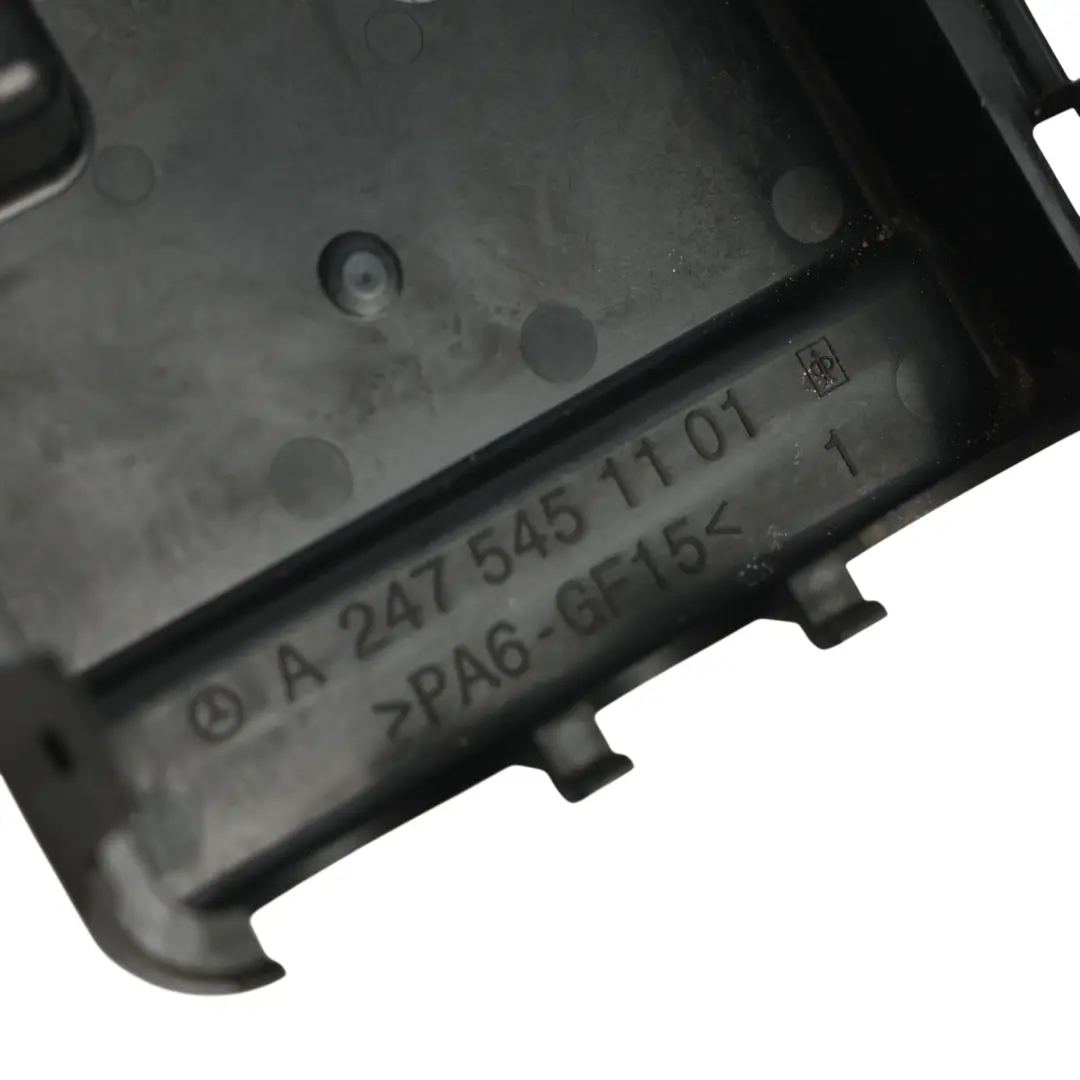 C247 Boîtier Fusibles Module Couvercle M282 pour Mercedes C118 W177 à propos du numéro de pièce A2475451101 Mercedes C118 W177 C247 Boîtier Fusibles Module Couvercle M282 - SKU A2475451101 - Numéro de pièce A2475451101