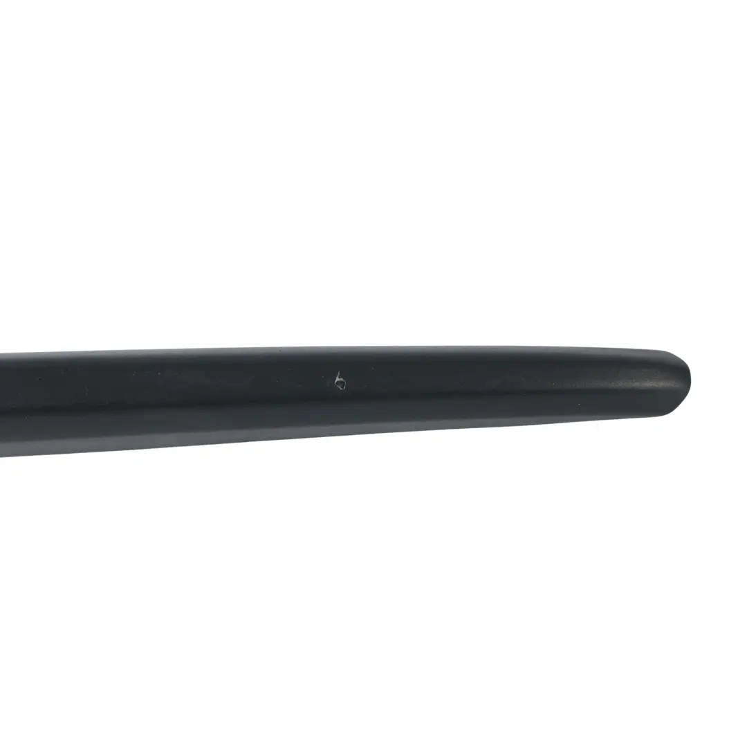 Copertura Vetro Posteriore Braccio Tergicristallo per Mercedes W177 W247 con numero di parte A2478206400 Mercedes W177 W247 Copertura Vetro Posteriore Braccio Tergicristallo - SKU A2478206400-1 - Numero di parte A2478206400