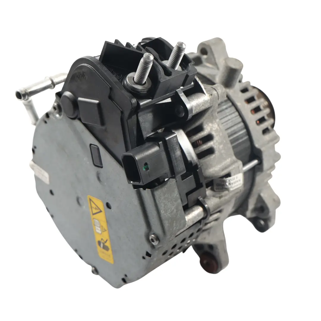 Alternateur 1.5 Essence pour Mercedes W205 W213 W222 C238 C253 à propos du numéro de pièce A2649062300 Mercedes W205 W213 W222 C238 C253 Alternateur 1.5 Essence - SKU A2649062300 - Numéro de pièce A2649062300