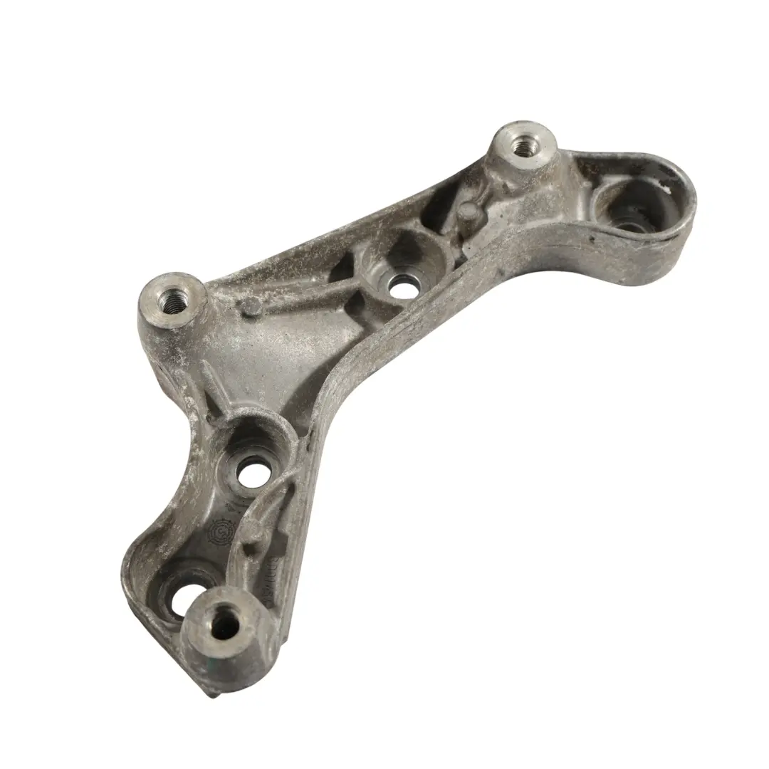 Mercedes W221 Support Fixation Carter Huile Essieu Moteur - SKU A2720140195 - Numéro de pièce A2720140195