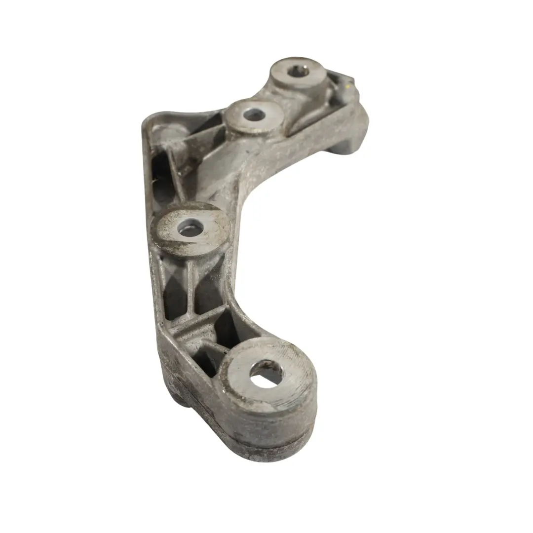 Mercedes W221 Support Fixation Carter Huile Essieu Moteur - SKU A2720140195 - Numéro de pièce A2720140195