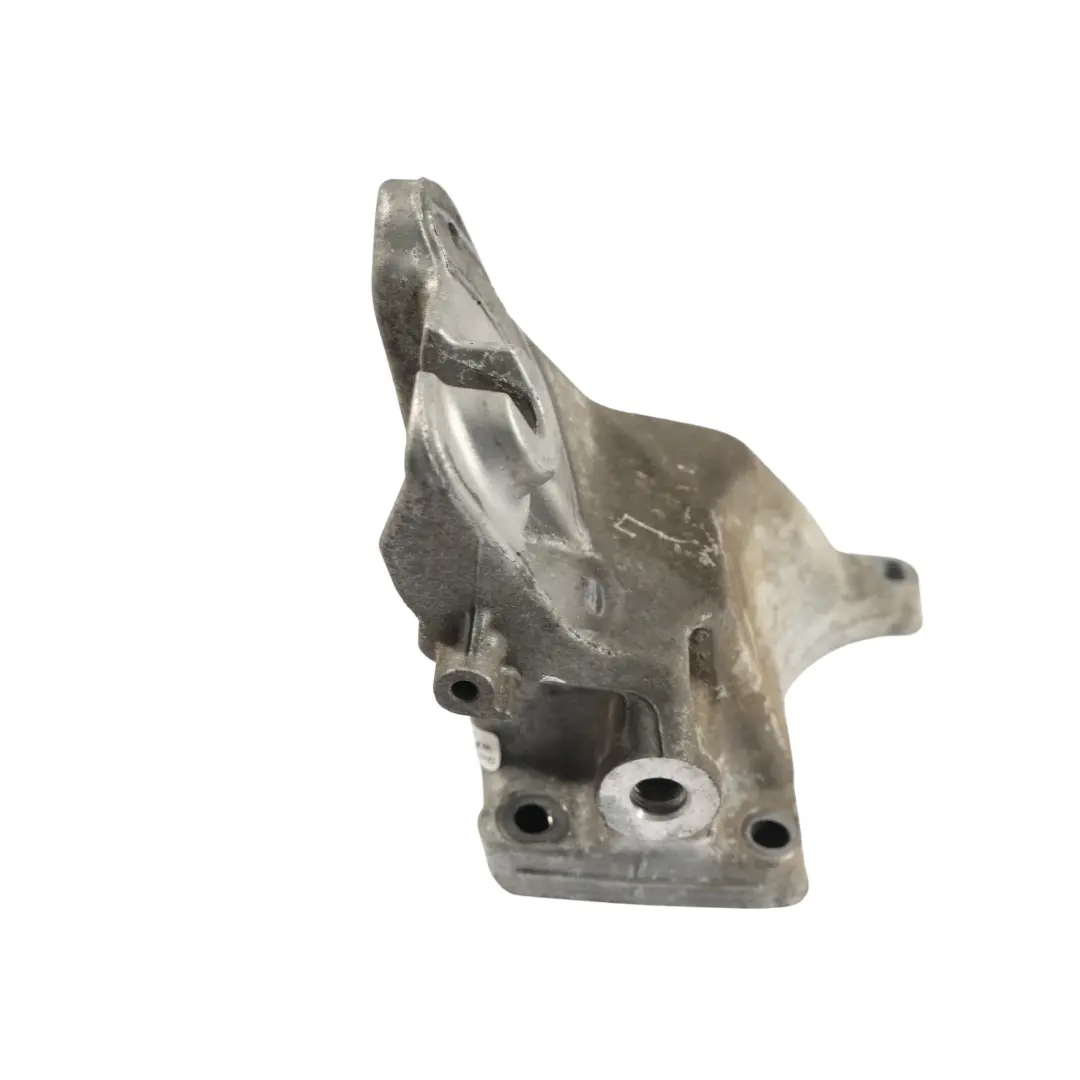 Wspornik Silnika Prawy do Mercedes W221 o numerze A2722234604 Mercedes W221 Wspornik Silnika Prawy - SKU A2722234604 - Numer Części A2722234604