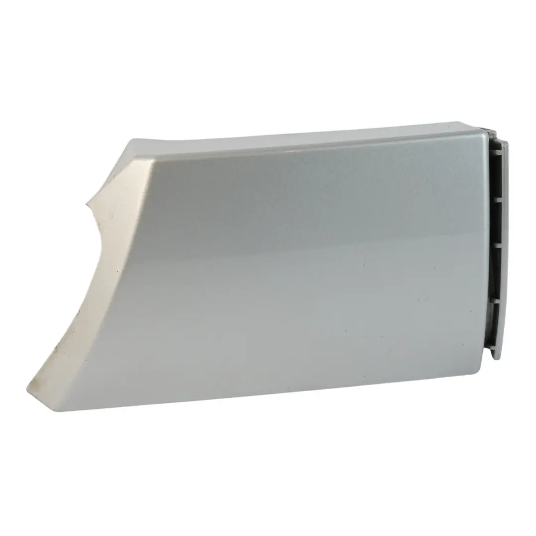 W414 Vaneo Cubierta Bisagra Portón Trasero Izquierda Plata para Mercedes con número de pieza A4146940033 Mercedes W414 Vaneo Cubierta Bisagra Portón Trasero Izquierda Plata - SKU A4146940033-BRS - Número de pieza A4146940033