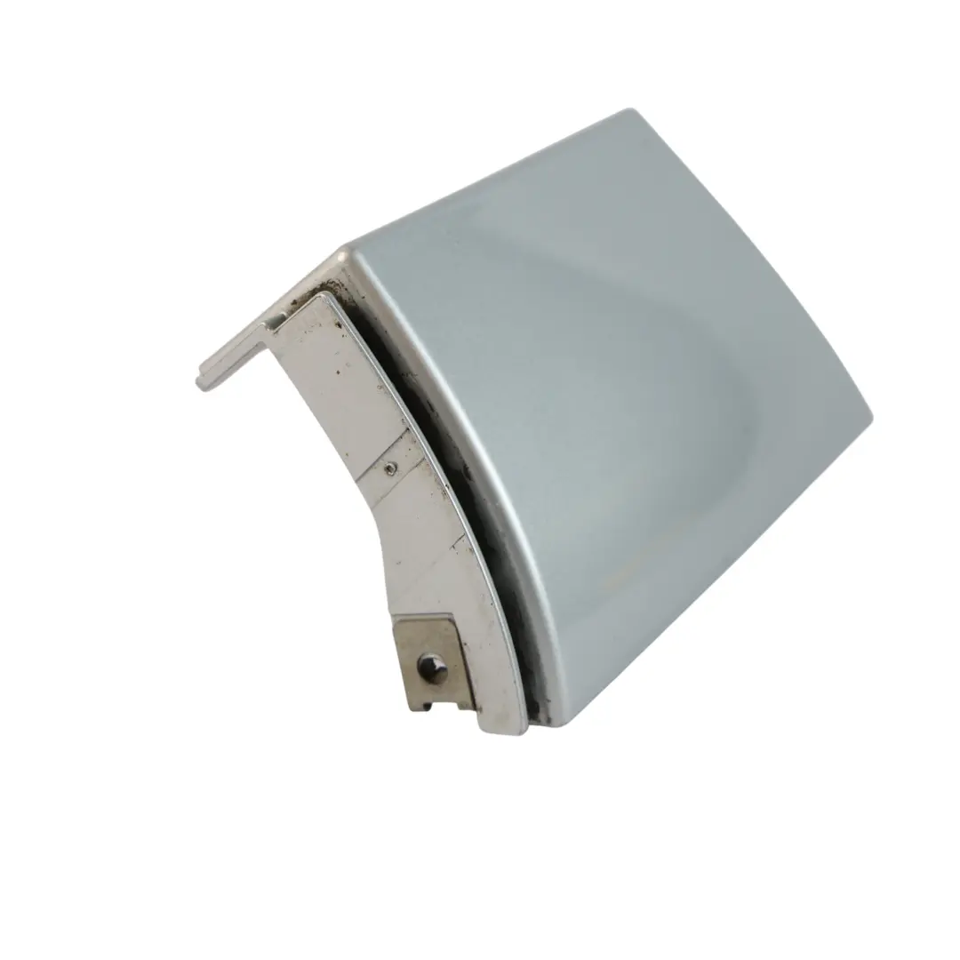 W414 Vaneo Copertura Cerniera Portellone Destro Argento per Mercedes con numero di parte A4146940133 Mercedes W414 Vaneo Copertura Cerniera Portellone Destro Argento - SKU A4146940133-BRS - Numero di parte A4146940133