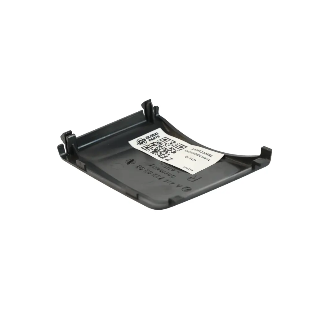 Mercedes W414 Vaneo Cubierta Puerta Corredera Inferior Derecha - SKU A4147330308 - Número de pieza A4147330308