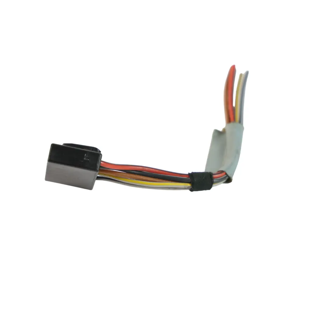 W414 Feu Arrière Adaptateur Câblage Arrière Gauche pour Mercedes à propos du numéro de pièce A4148200064 Mercedes W414 Feu Arrière Adaptateur Câblage Arrière Gauche - SKU A4148200064-2 - Numéro de pièce A4148200064