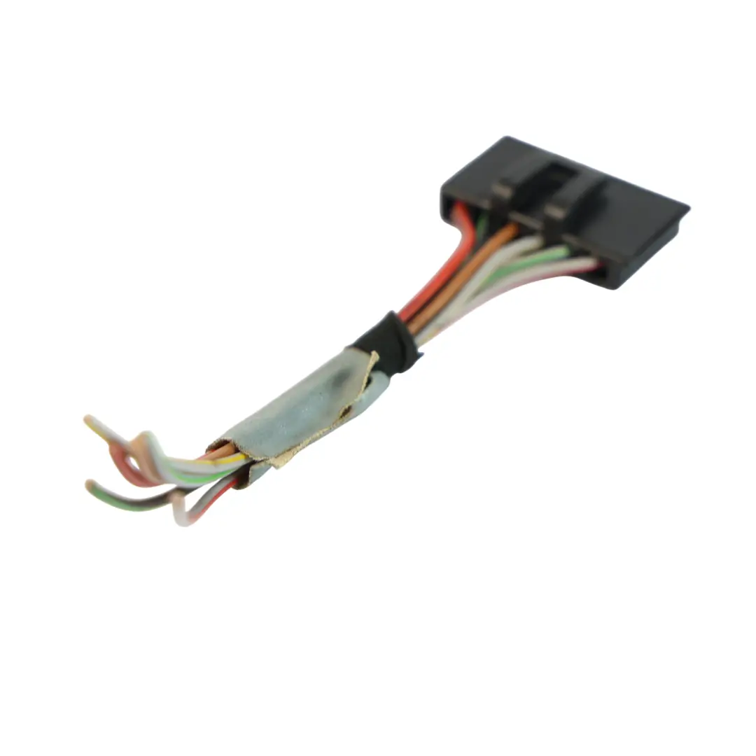 Mercedes W414 Vaneo Adaptador Cableado Piloto Trasero Derecho - SKU A4148200164-2 - Número de pieza A4148200164