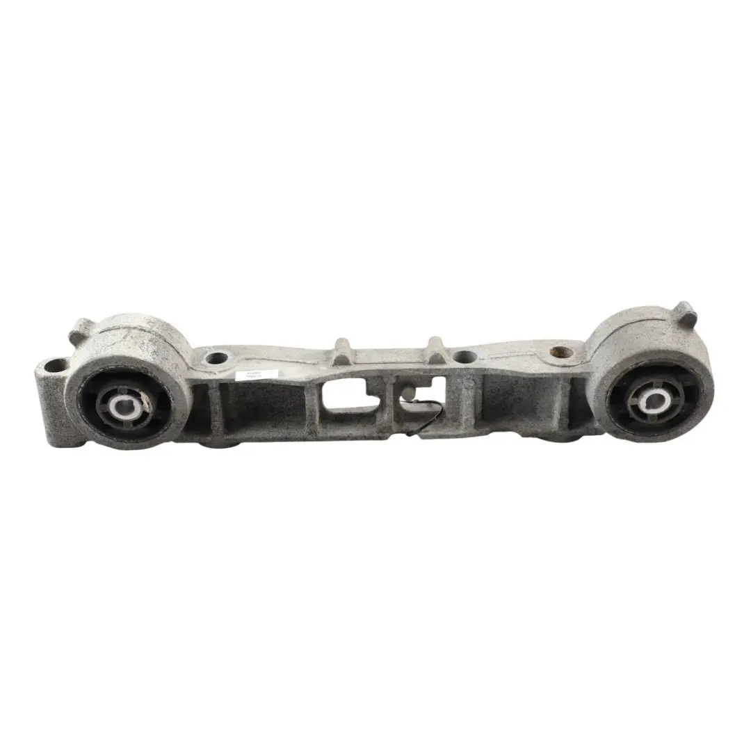 Wspornik Mechanizmu Różnicowego Tylnej Osi A4473530500 do Mercedes W447 o numerze A4473501801 Mercedes W447 Wspornik Mechanizmu Różnicowego Tylnej Osi A4473530500 - SKU A4473501801 - Numer Części A4473501801