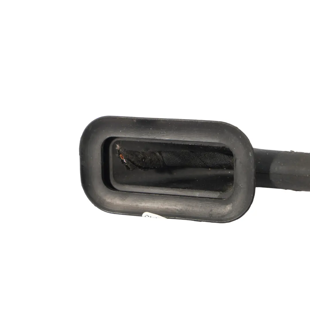 Presa Cablaggio Fanale Posteriore Sinistro per Mercedes W447 con numero di parte A4478201164 Mercedes W447 Presa Cablaggio Fanale Posteriore Sinistro - SKU A4478201164-2 - Numero di parte A4478201164