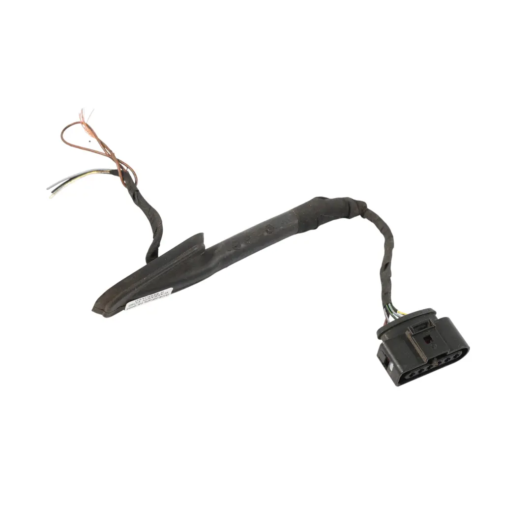 Rückleuchte Stecker Verkabelung Buchse Rechts für Mercedes W447 mit Teilenummer A4478201264 Mercedes W447 Rückleuchte Stecker Verkabelung Buchse Rechts - SKU A4478201264-2 - Teilenummer A4478201264