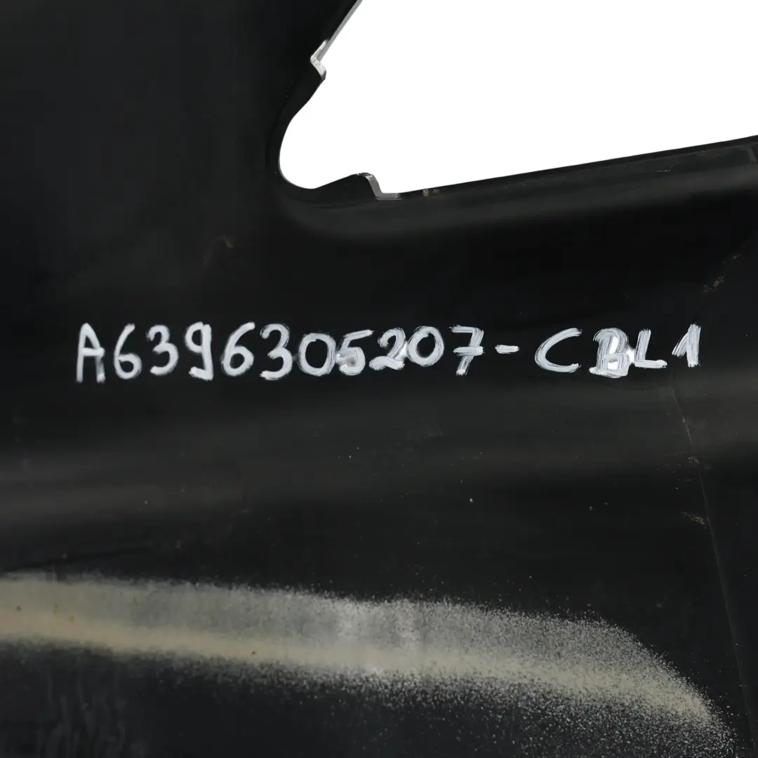 Mercedes Vito Viano W639 Panel Guardabarros Delantero Derecho Negro Carbono 040 - SKU A6396305207-CBL1 - Número de pieza A6396305207