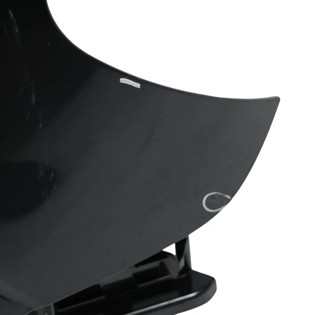 Panel Guardabarros Delantero Derecho Negro Carbono 040 para Mercedes Vito Viano W639 con número de pieza A6396305207 Mercedes Vito Viano W639 Panel Guardabarros Delantero Derecho Negro Carbono 040 - SKU A6396305207-CBL1 - Número de pieza A6396305207