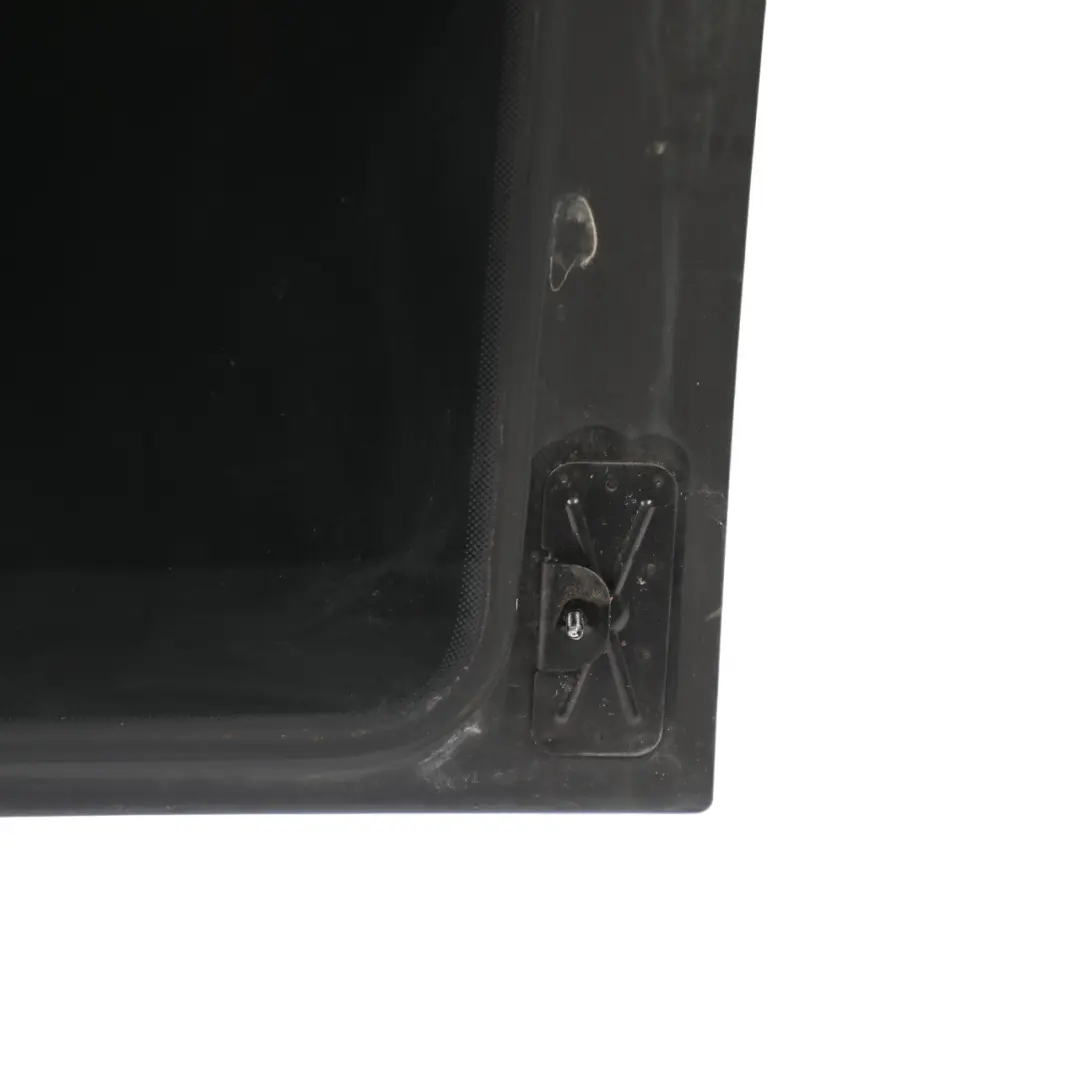 Cristal Lateral Trasero Tintado AS3 Izquierdo para Mercedes Vito Viano W639 con número de pieza A6396721013 Mercedes Vito Viano W639 Cristal Lateral Trasero Tintado AS3 Izquierdo - SKU A6396721013 - Número de pieza A6396721013