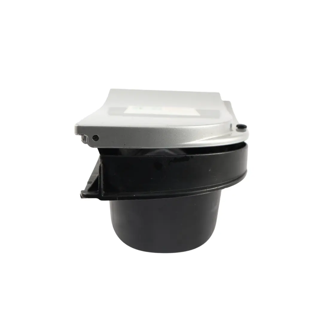 Tapa Combustible Plata Brillante 9744 A6397520096 para Mercedes W639 W906 con número de pieza A6397520196 Mercedes W639 W906 Tapa Combustible Plata Brillante 9744 A6397520096 - SKU A6397520196-BRS - Número de pieza A6397520196