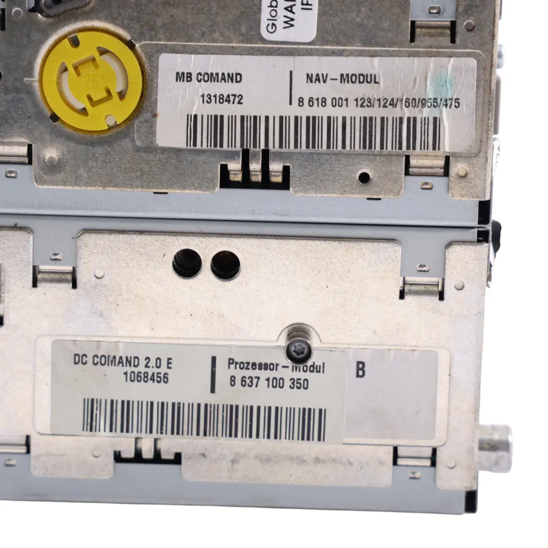 Radio Nawigacja Odtwarzacz CD do Mercedes W639 o numerze A6398201389 Mercedes W639 Radio Nawigacja Odtwarzacz CD - SKU A6398201389 - Numer Części A6398201389