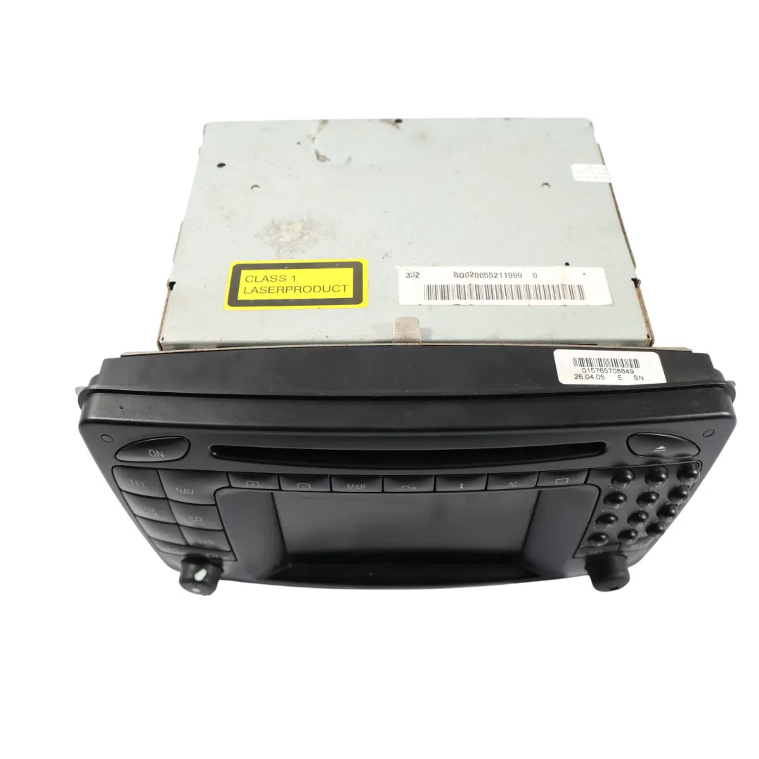 Radio Nawigacja Odtwarzacz CD do Mercedes W639 o numerze A6398201389 Mercedes W639 Radio Nawigacja Odtwarzacz CD - SKU A6398201389 - Numer Części A6398201389