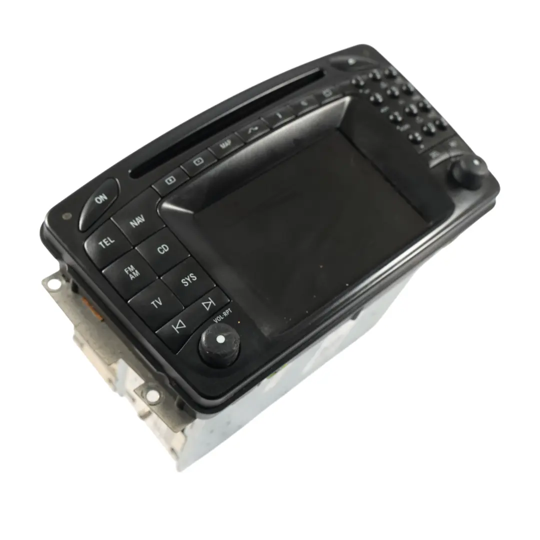 Sistema Navegación Radio CD Player para Mercedes W639 con número de pieza A6398201389 Mercedes W639 Sistema Navegación Radio CD Player - SKU A6398201389 - Número de pieza A6398201389