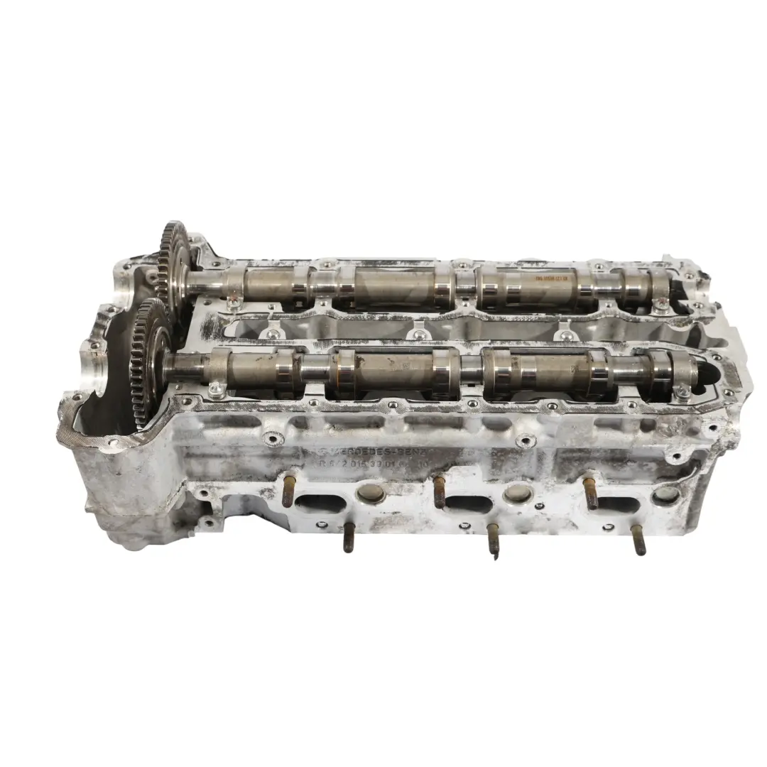 Głowica Cylindrów 1-3 Lewa OM642 V6 A6420106720 do Mercedes W204 W212 W221 o numerze A6420106107 Mercedes W204 W212 W221 Głowica Cylindrów 1-3 Lewa OM642 V6 A6420106720 - SKU A6420106107 - Numer Części A6420106107