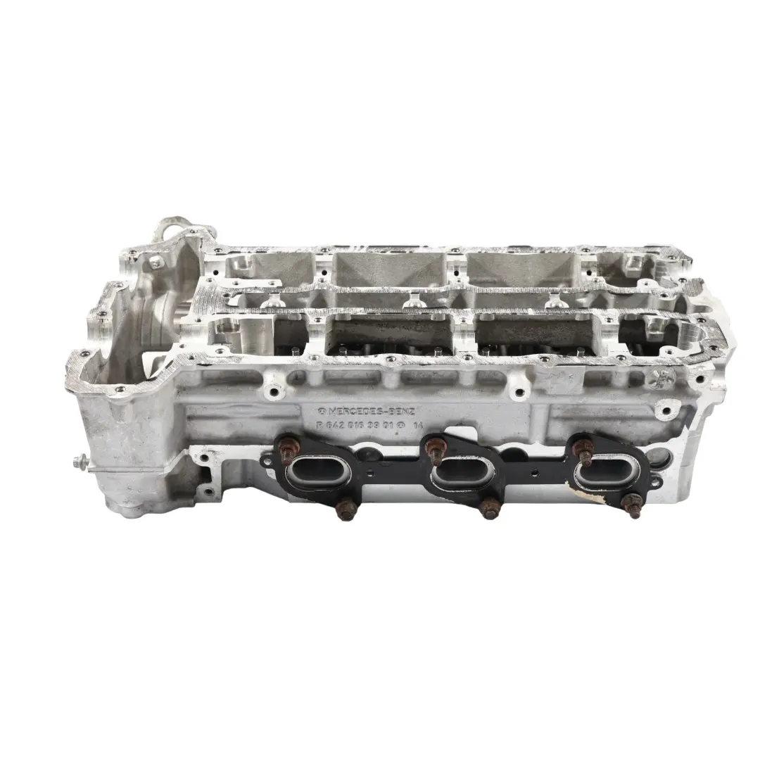 Mercedes W204 W212 W221 Culasse Banque 1-3 Gauche OM642 V6 R6420163901 - SKU A6420106720 - Numéro de pièce A6420106720