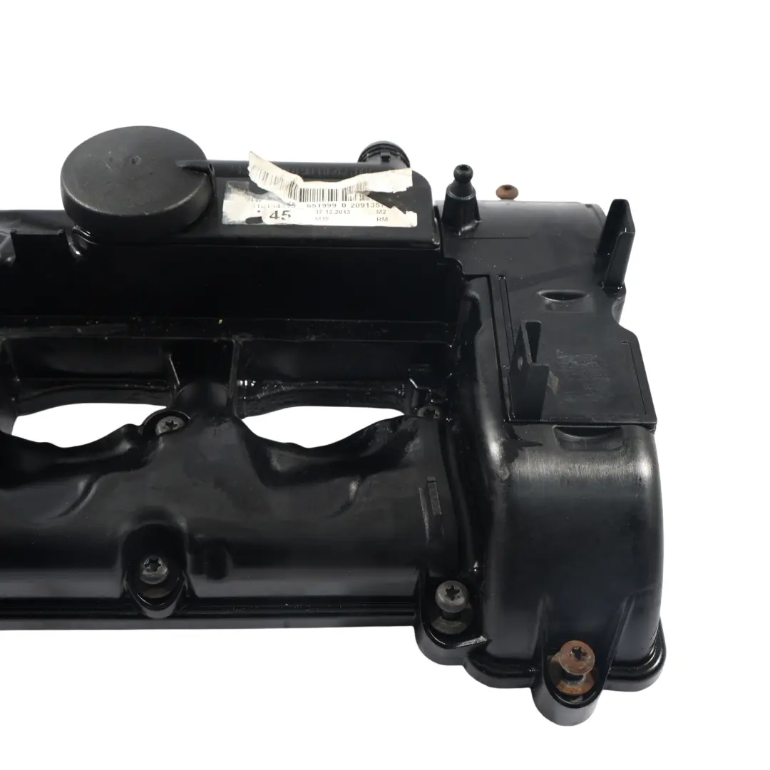 OM651 Motore Diesel Coperchio Bilanciere per Mercedes W176 con numero di parte A6510109018 Mercedes W176 OM651 Motore Diesel Coperchio Bilanciere - SKU A6510109018 - Numero di parte A6510109018
