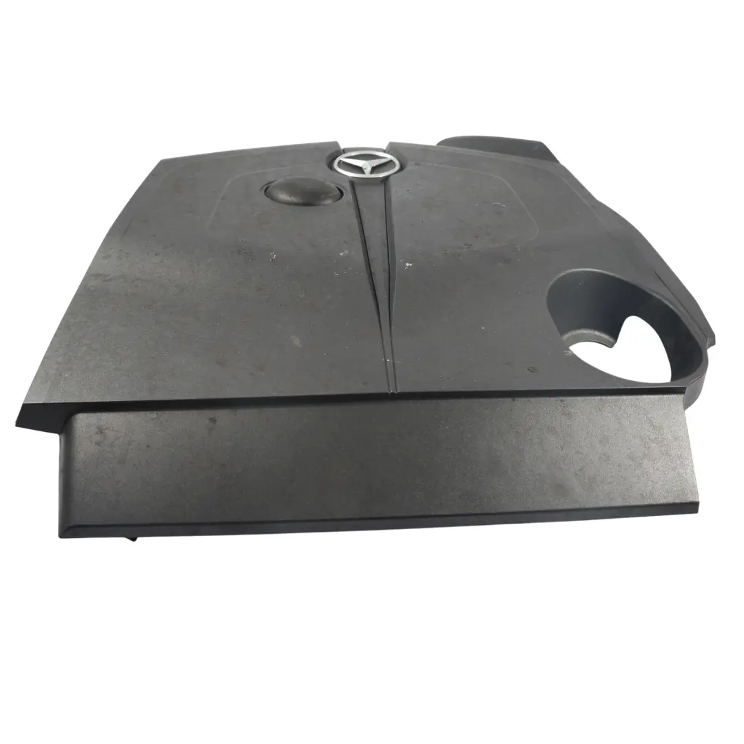 OM651 Diesel Engine Top Trim Cover Lid to Mercedes W176 with Part number A6510109815 Mercedes W176 OM651 Diesel Engine Top Trim Cover Lid - SKU A6510109815 - Part number A6510109815