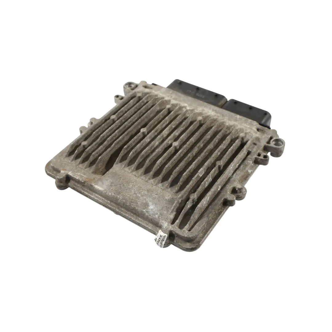 Centralina Motore ECU 136HP 114 CDI OM651.950 Manuale per Mercedes W447 con numero di parte A6519002803 Mercedes W447 Centralina Motore ECU 136HP 114 CDI OM651.950 Manuale - SKU A6519002803-6 - Numero di parte A6519002803