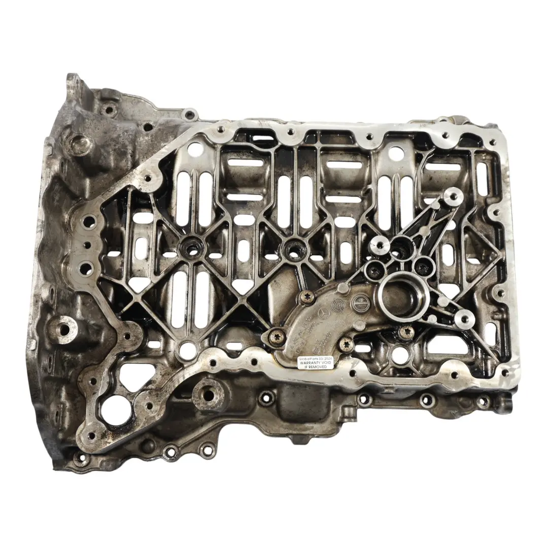 OM654.920 Diesel Coperchio inferiore del carter per Mercedes Vito W447 con numero di parte A6540100111 Mercedes Vito W447 OM654.920 Diesel Coperchio inferiore del carter - SKU A6540100111 - Numero di parte A6540100111