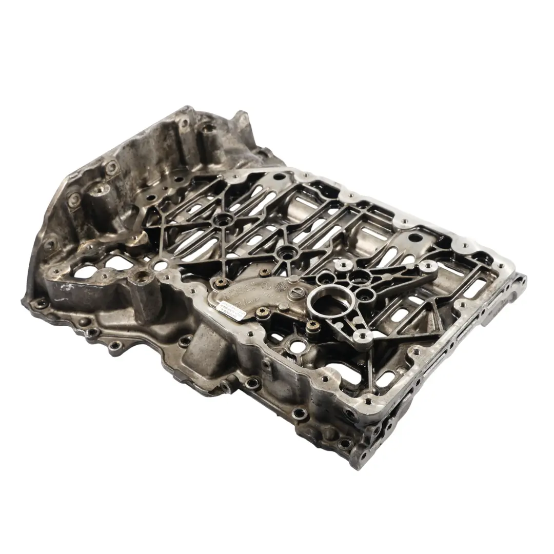 Mercedes Vito W447 OM654.920 Diesel Couvercle de carter inférieur - SKU A6540100111 - Numéro de pièce A6540100111
