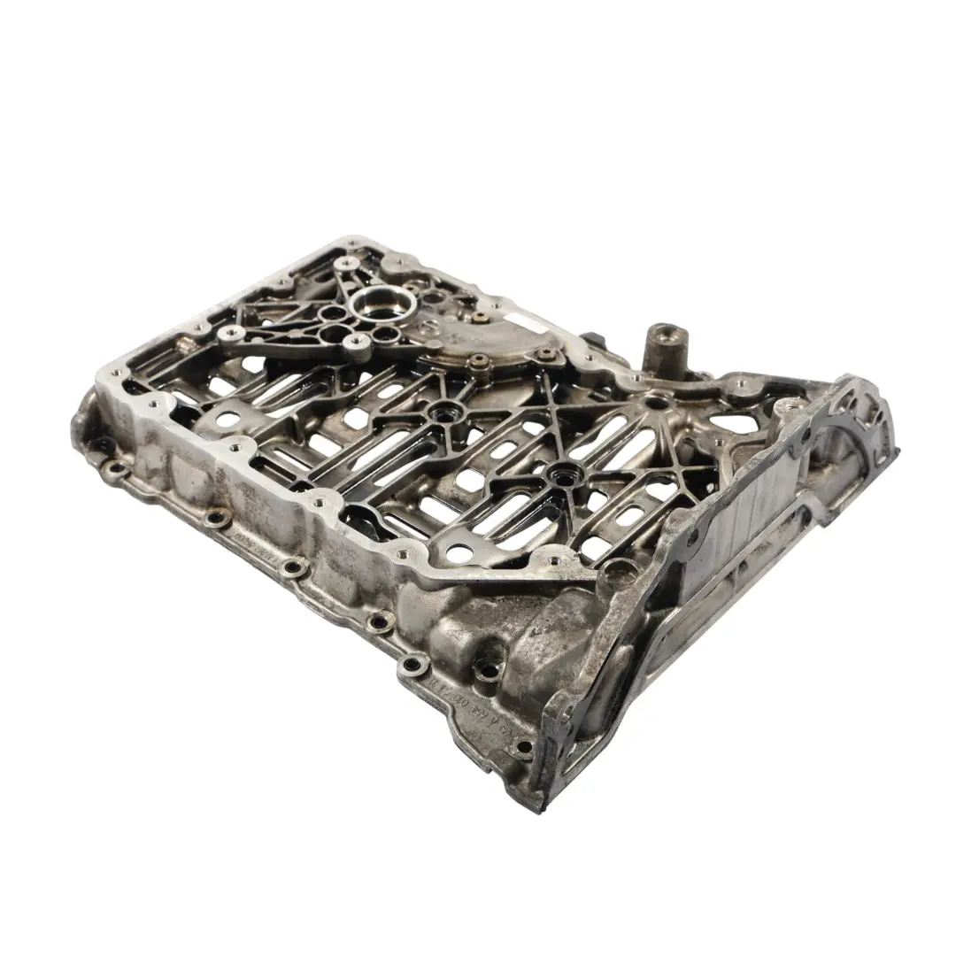 OM654.920 Tapa de la parte inferior del cárter para Mercedes Vito W447 con número de pieza A6540100111 Mercedes Vito W447 OM654.920 Tapa de la parte inferior del cárter - SKU A6540100111 - Número de pieza A6540100111