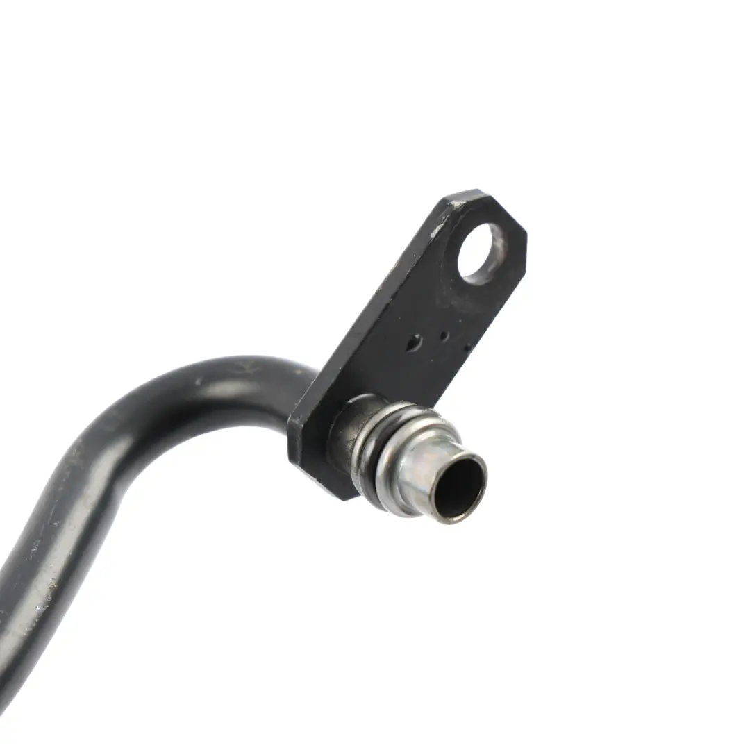 Oil Gearbox Transmission Cooling Line Pipe 2.0 TFSI to Audi A4 B7 with Part number 8E0317821E Audi A4 B7 Oil Gearbox Transmission Cooling Line Pipe 2.0 TFSI - SKU 8E0317821E - Part number 8E0317821E