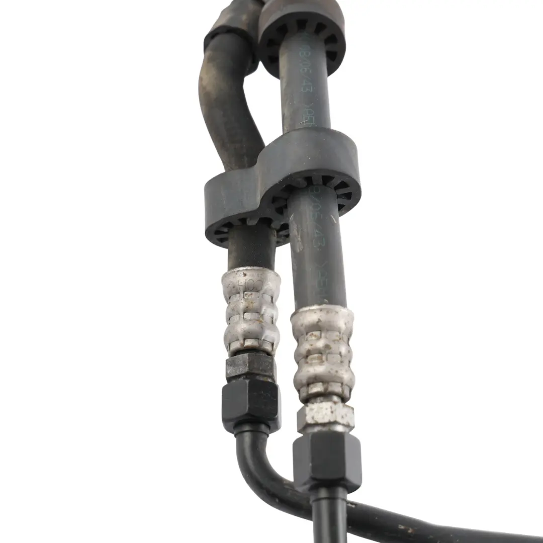 Oil Gearbox Transmission Cooling Line Pipe 2.0 TFSI to Audi A4 B7 with Part number 8E0317821E Audi A4 B7 Oil Gearbox Transmission Cooling Line Pipe 2.0 TFSI - SKU 8E0317821E - Part number 8E0317821E
