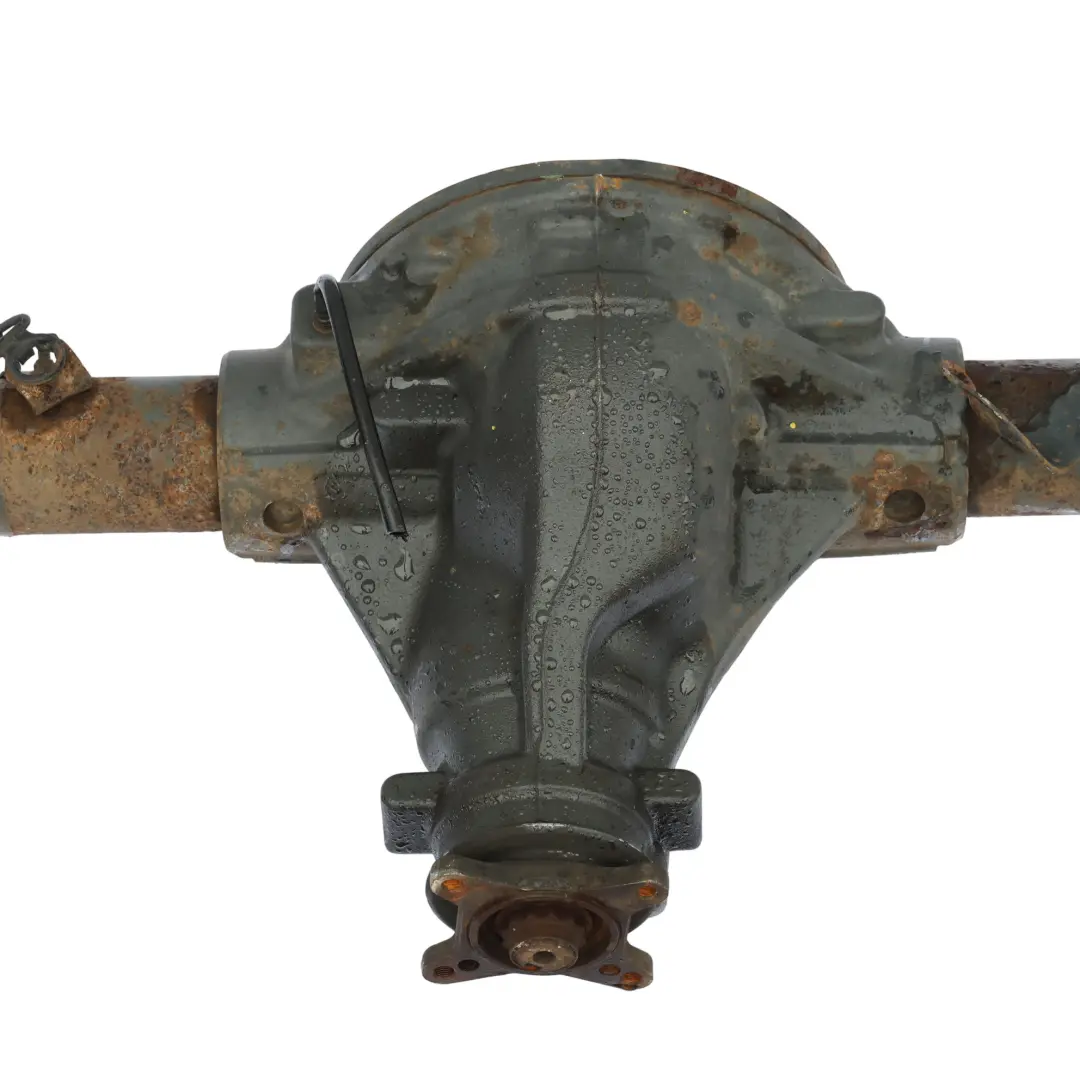 Diferencial trasero 741423 51:13 3,923 para Mercedes Sprinter W906 con número de pieza A9063502404 Mercedes Sprinter W906 Diferencial trasero 741423 51:13 3,923 - SKU A9063502404 - Número de pieza A9063502404