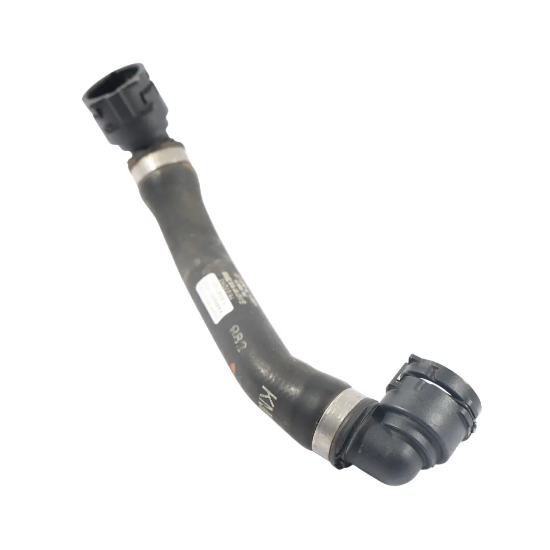 W907 W910 Manguera Refrigerante Agua para Mercedes con número de pieza A9075011800 Mercedes W907 W910 Manguera Refrigerante Agua - SKU A9075011800 - Número de pieza A9075011800