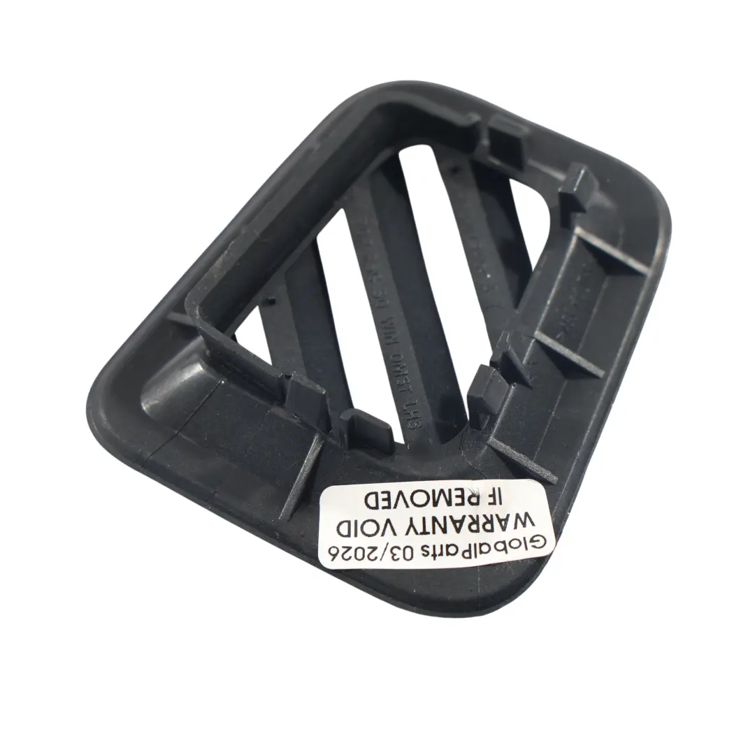 Land Rover Discovery 4 L319 Dashboard Upper Air Vent Right O/S - SKU AH22-01940-A - Part number AH22-01940-A