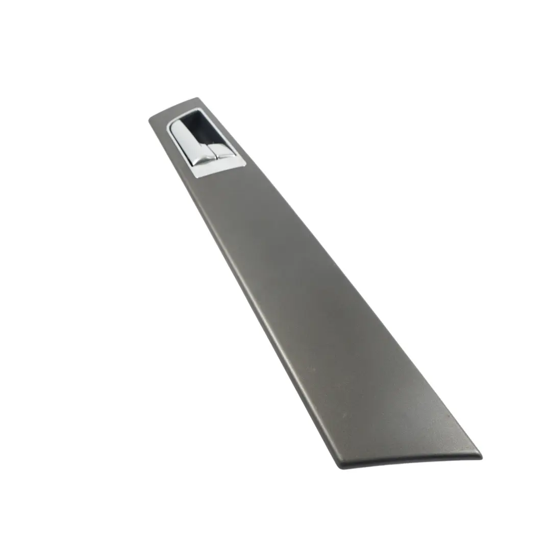 Land Rover Discovery 4 L319 Panel Puerta Trasera Derecha - SKU AH22-22620-BCW - Número de pieza AH22-22620-BCW