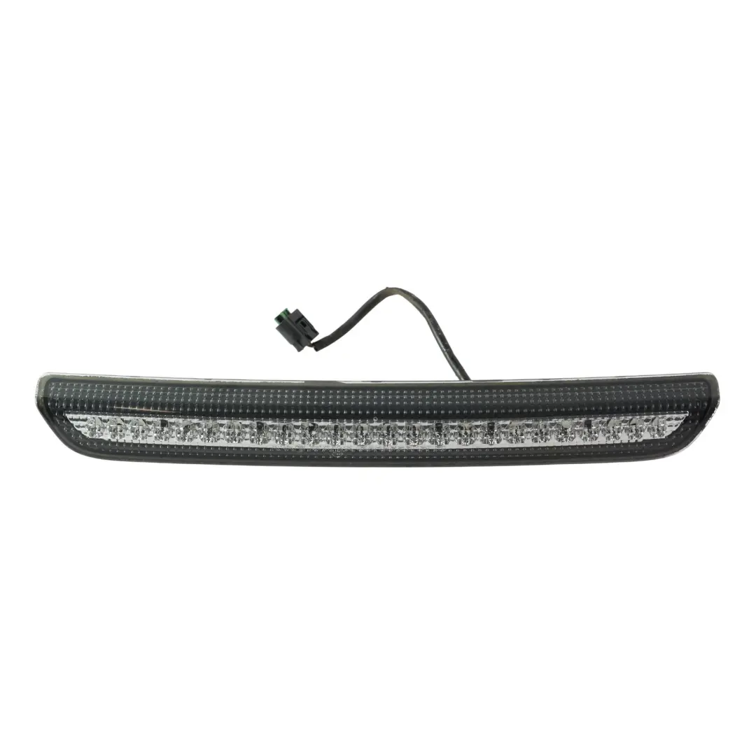 Drittes Bremslicht Heckspoiler für Land Rover Range Rover Evoque L538 mit Teilenummer AH32-13A613-A Land Rover Range Rover Evoque L538 Drittes Bremslicht Heckspoiler - SKU AH32-13A613-A - Teilenummer AH32-13A613-A