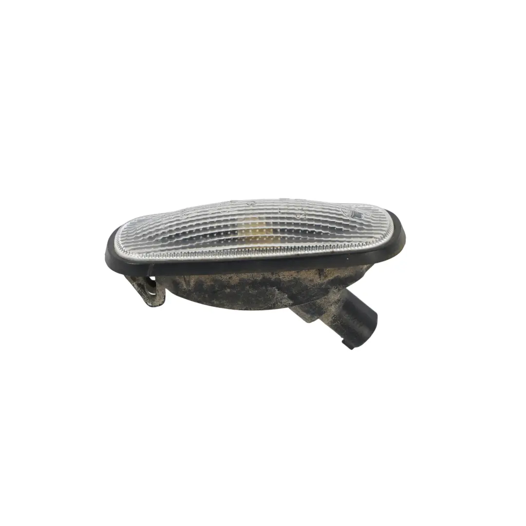 Intermitente Lateral Direccional para Land Rover Freelander L314 con número de pieza AMR4103 Land Rover Freelander L314 Intermitente Lateral Direccional - SKU AMR4103 - Número de pieza AMR4103