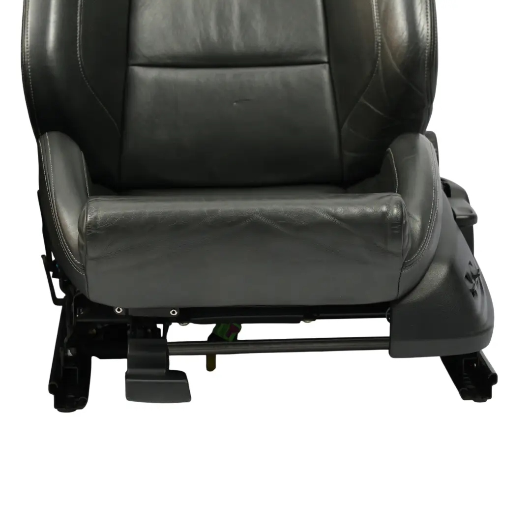 Audi RS4 B7 Fotele Kanapa Grzane Sport Skóra Valcona Czarne Komplet Zestaw - SKU AUDI-RS4-B7-SEATS-LEATHER-VALCONA-SET - Numer Części AUDI-RS4-B7-SEATS-LEATHER-VALCONA-SET