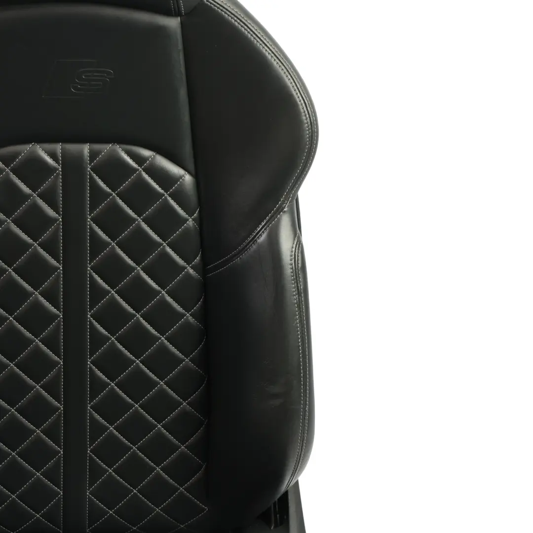 Audi S5 F5 Sedili Elettrici Riscaldati Pelle Nero Grigio SET - SKU AUDI-S5-F5-SEAT-SPORT-LEATHER-SET - Numero di parte AUDI-S5-F5-SEAT-SPORT-LEATHER-SET