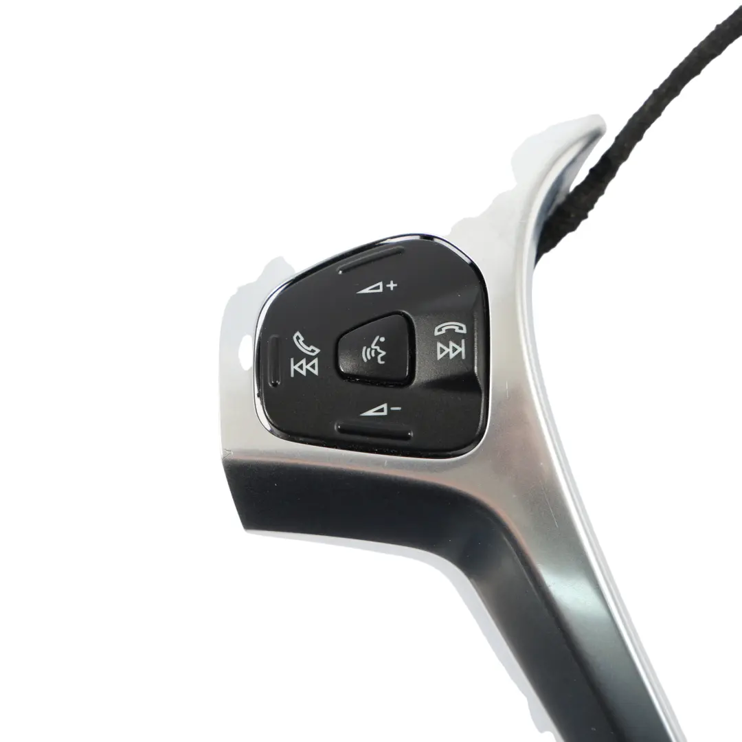 Ford Fiesta Mk7 Lenkrad Taste Schalter Panel - SKU AV1T14K147AA-2 - Teilenummer AV1T14K147AA