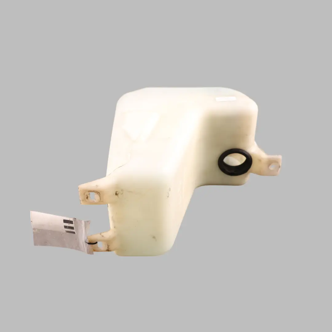 Windscreen Windshield Washer Reservoir Tank to Land Rover Freelander L314 with Part number AWR4763 Land Rover Freelander L314 Windscreen Windshield Washer Reservoir Tank - SKU AWR4763 - Part number AWR4763