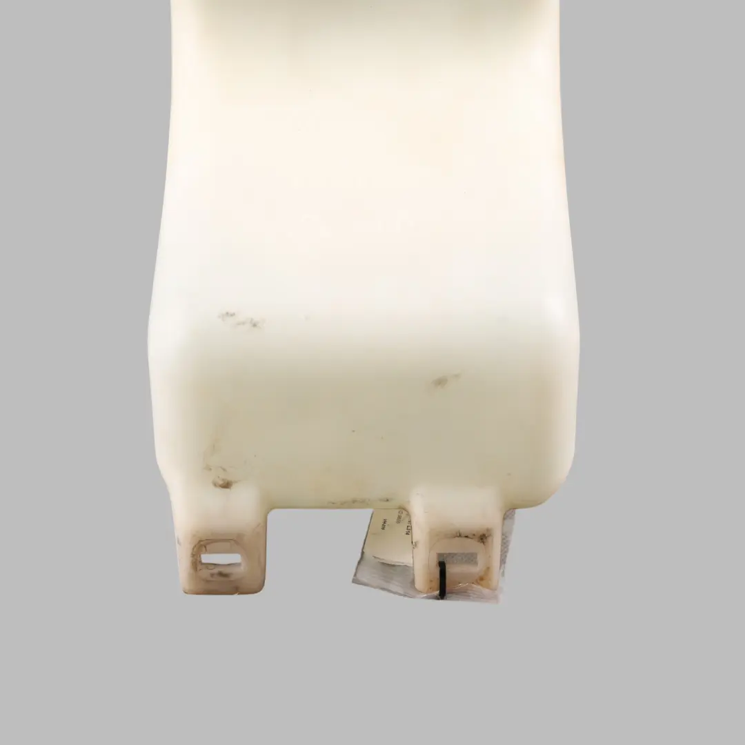 Windscreen Windshield Washer Reservoir Tank to Land Rover Freelander L314 with Part number AWR4763 Land Rover Freelander L314 Windscreen Windshield Washer Reservoir Tank - SKU AWR4763 - Part number AWR4763