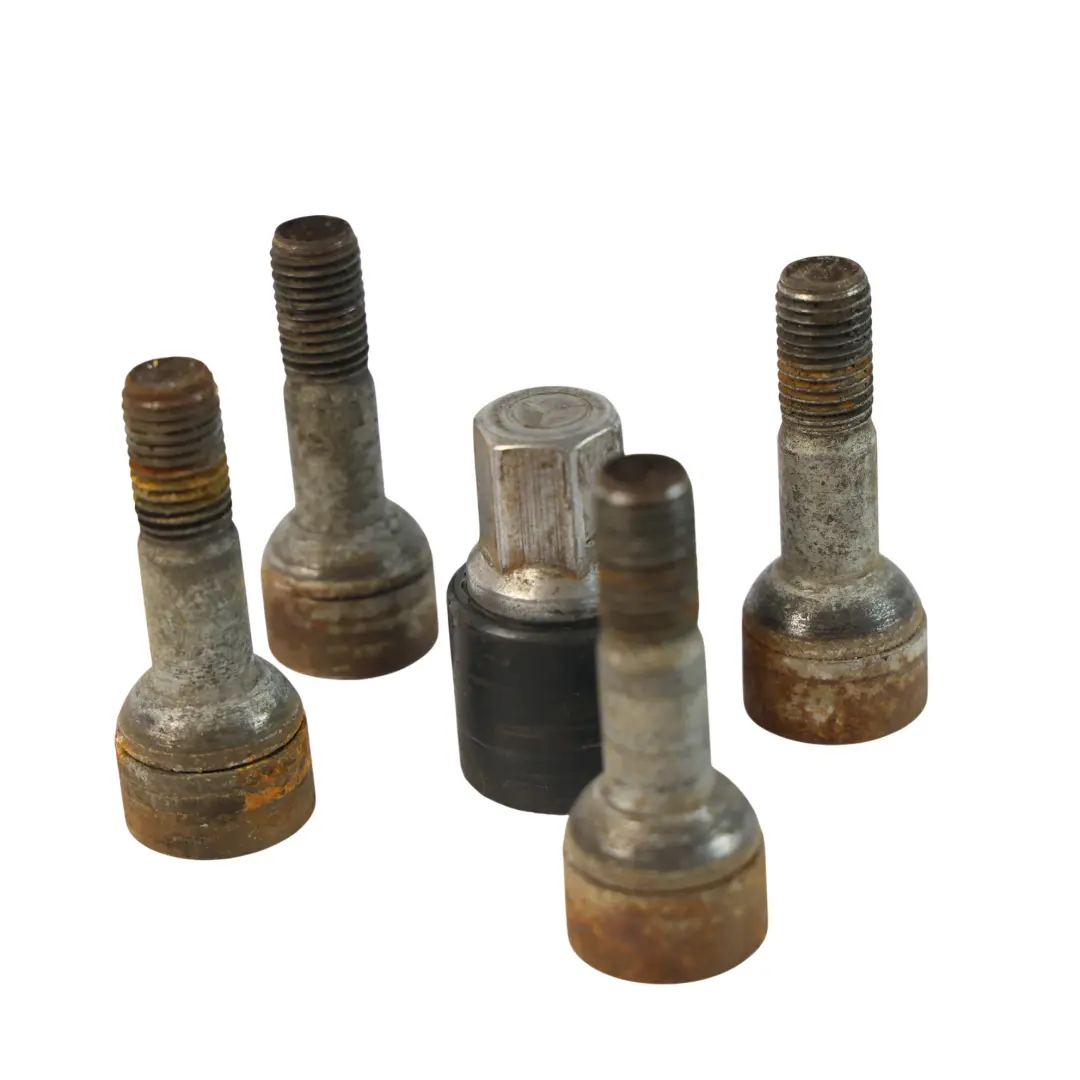 Radbolzen Hinten Vorne Box Set für Mercedes W169 W204 W211 mit Teilenummer B66470143 Mercedes W169 W204 W211 Radbolzen Hinten Vorne Box Set - SKU B66470143-2 - Teilenummer B66470143