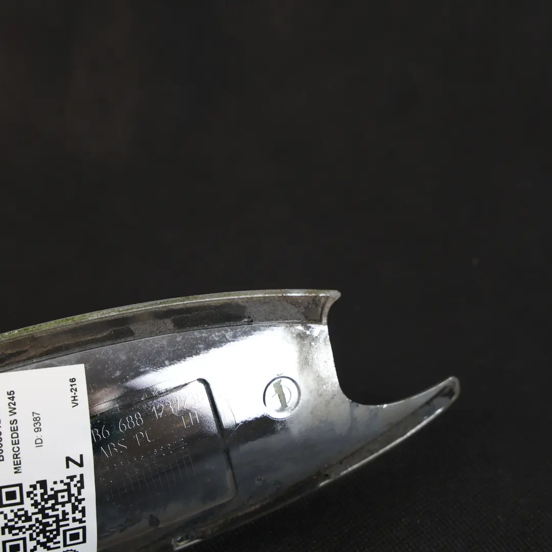 Nakładka Osłona Klamki Zewnętrznej Chrom Lewa do Mercedes W245 o numerze B66881237 Mercedes W245 Nakładka Osłona Klamki Zewnętrznej Chrom Lewa - SKU B66881237 - Numer Części B66881237
