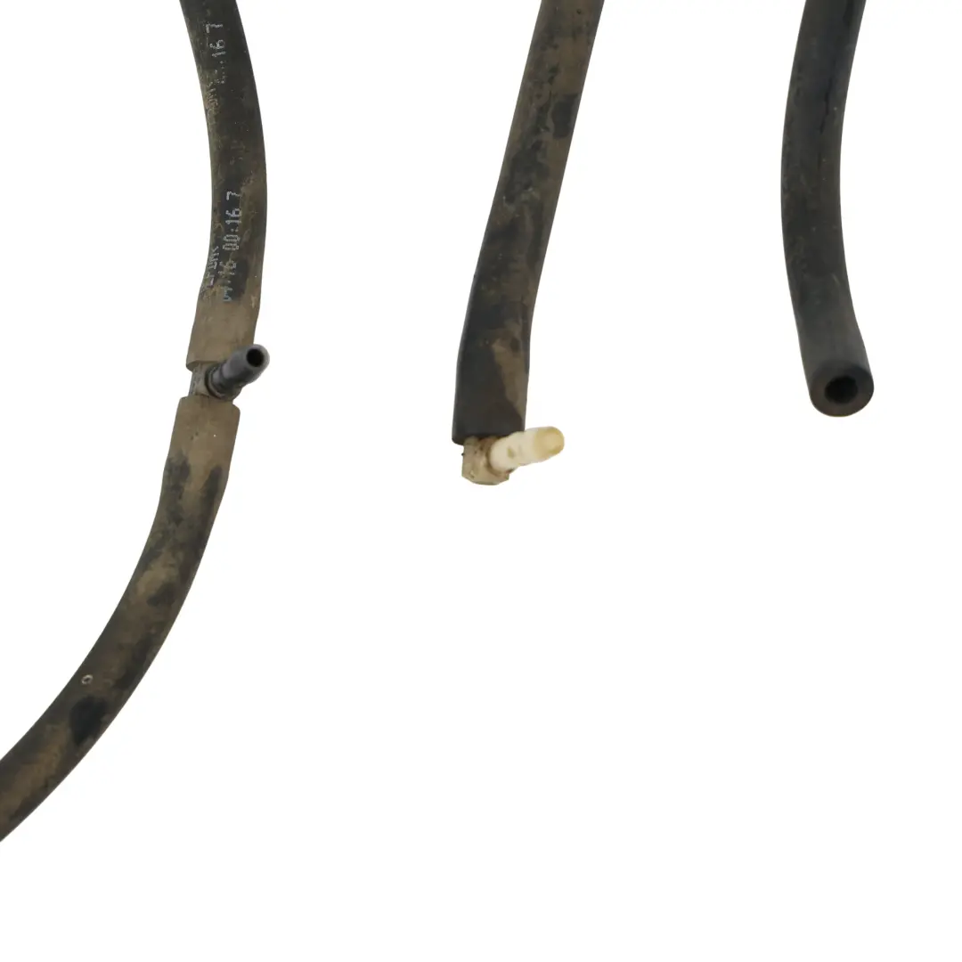 Tuyau Conduite Vide pour Land Rover Discovery L319 à propos du numéro de pièce BH22-199N0-AA Land Rover Discovery L319 Tuyau Conduite Vide - SKU BH22-199N0-AA - Numéro de pièce BH22-199N0-AA