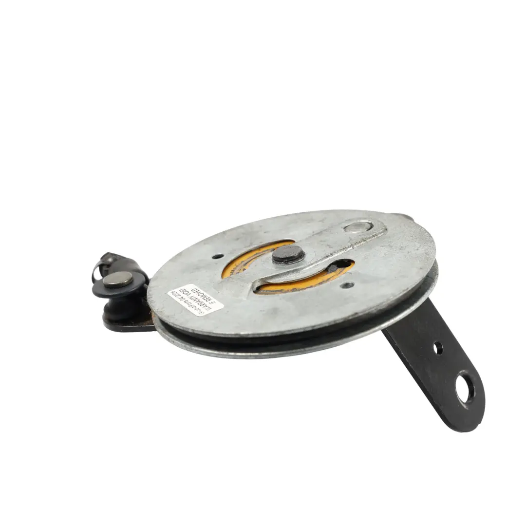 Land Rover Discovery 3 L319 Tailgate String Cable Retainer Left N/S - SKU BHF780032 - Part number BHF780032