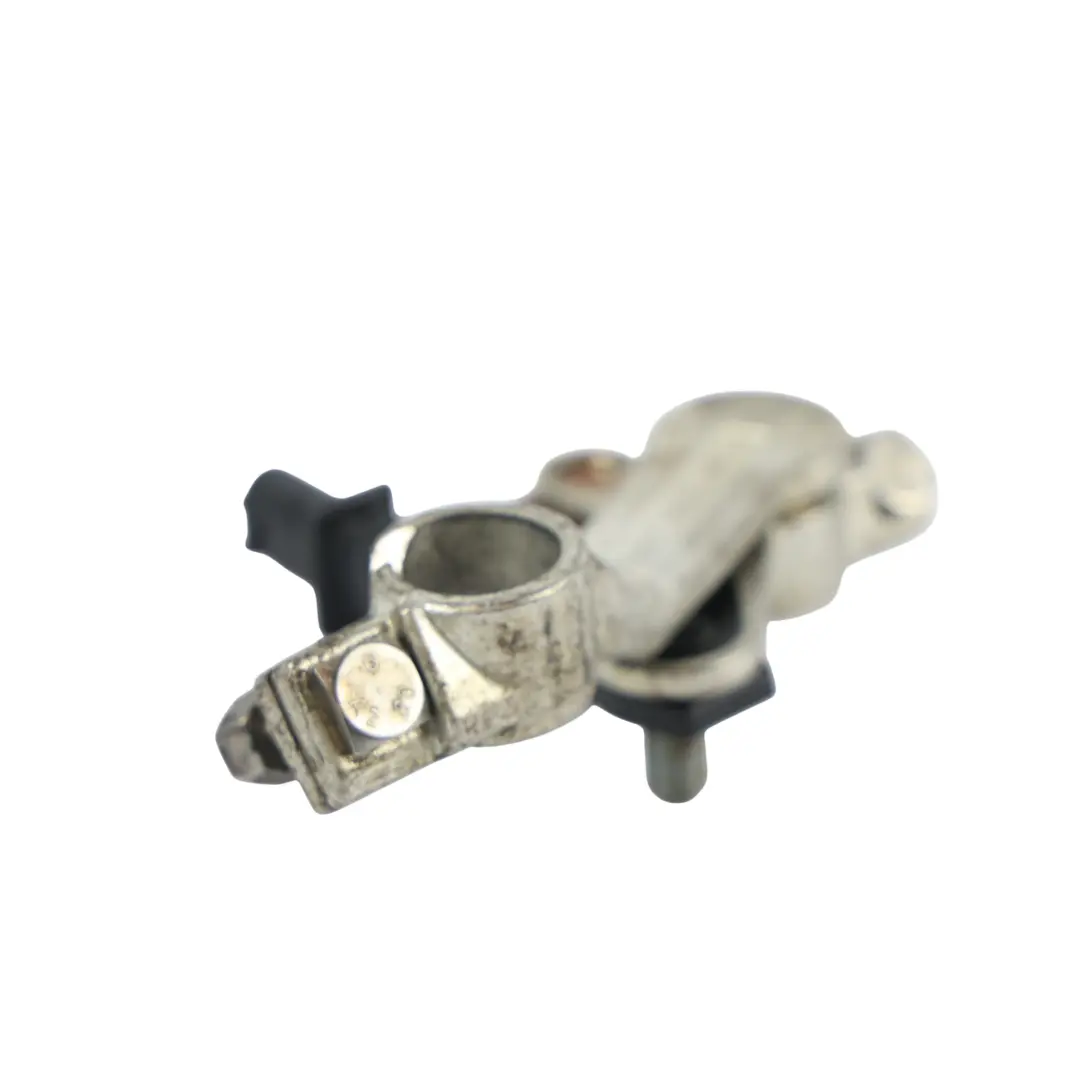 Negative Battery Terminal Mount to Land Rover Discovery 4 L319 with Part number BJ32-10C679-AE Land Rover Discovery 4 L319 Negative Battery Terminal Mount - SKU RHD-LR038721 - Part number BJ32-10C679-AE