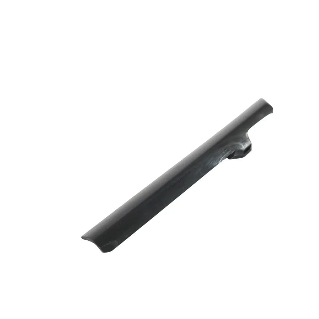 Moulure Vitre Porte Avant Gauche pour Land Rover Evoque L538 à propos du numéro de pièce BJ32-21447-AC Land Rover Evoque L538 Moulure Vitre Porte Avant Gauche - SKU BJ32-21447-AC - Numéro de pièce BJ32-21447-AC